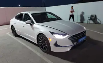 Hyundai Sonata 2022 года за 12 000 000 тг. в Шымкент фото 2