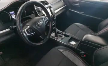 Toyota Camry 2016 года за 9 000 000 тг. в Астана фото 5