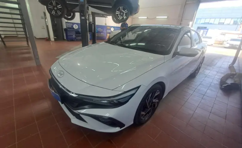 Hyundai Elantra 2023 года за 9 000 000 тг. в Астана