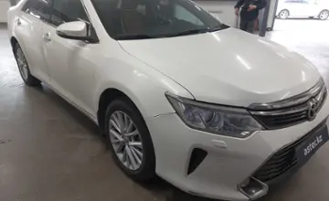 Toyota Camry 2015 года за 9 000 000 тг. в Астана фото 2