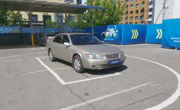 Toyota Camry 1998 года за 3 000 000 тг. в Алматы фото 2