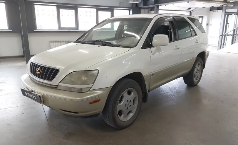 Lexus RX 2000 года за 4 500 000 тг. в Астана