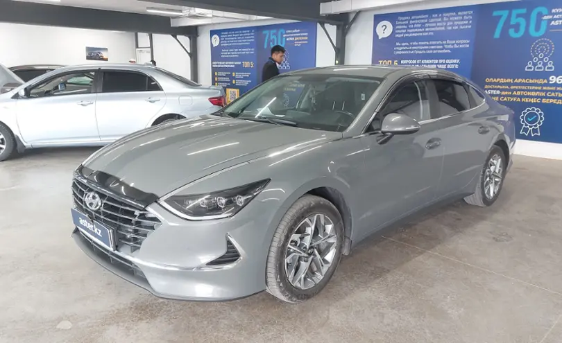 Hyundai Sonata 2022 года за 11 600 000 тг. в Астана