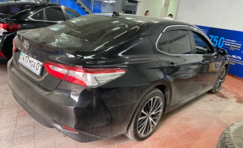 Toyota Camry 2019 года за 12 000 000 тг. в Астана фото 5