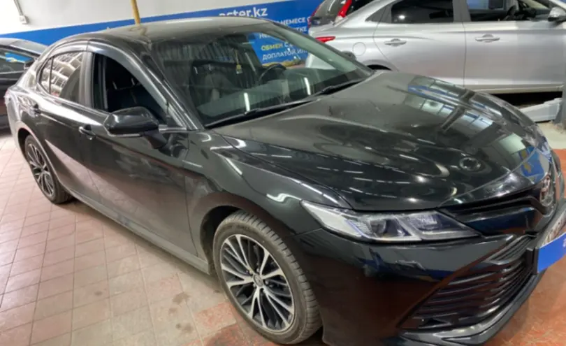 Toyota Camry 2019 года за 12 000 000 тг. в Астана фото 3