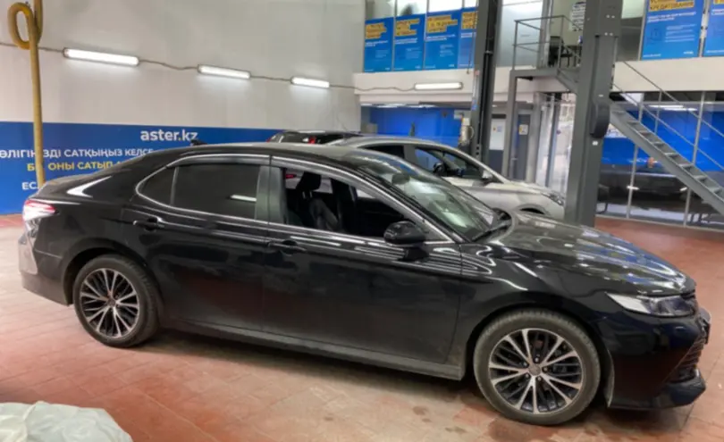 Toyota Camry 2019 года за 12 000 000 тг. в Астана фото 4
