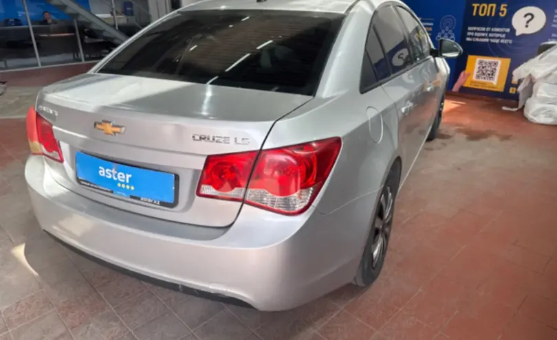 Chevrolet Cruze 2011 года за 3 300 000 тг. в Астана фото 5