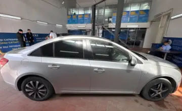 Chevrolet Cruze 2011 года за 3 300 000 тг. в Астана фото 4