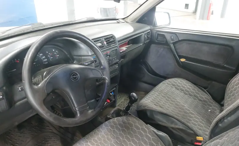 Opel Vectra 1995 года за 800 000 тг. в Астана фото 5