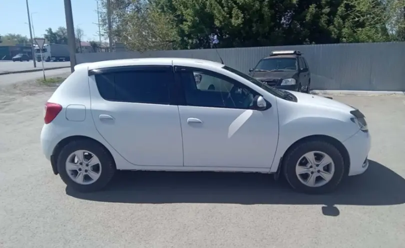 Renault Sandero 2014 года за 3 800 000 тг. в Уральск фото 4