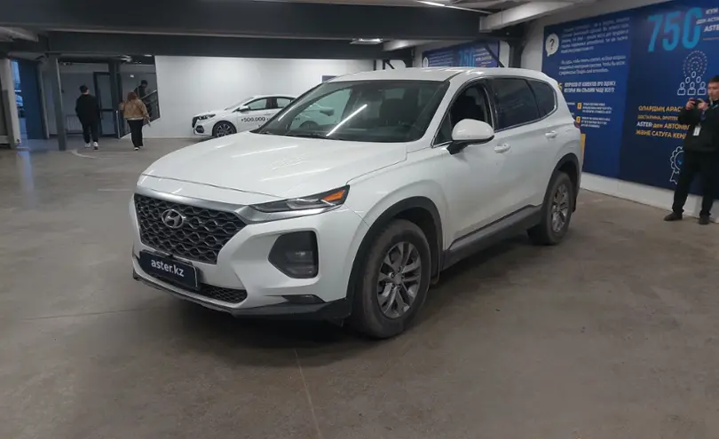 Hyundai Santa Fe 2020 года за 12 500 000 тг. в Астана