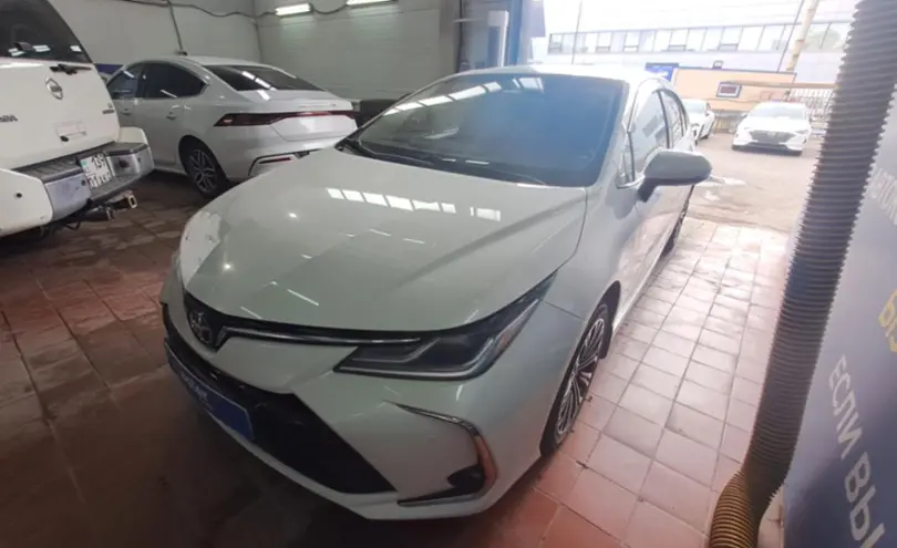 Toyota Corolla 2021 года за 10 000 000 тг. в Астана