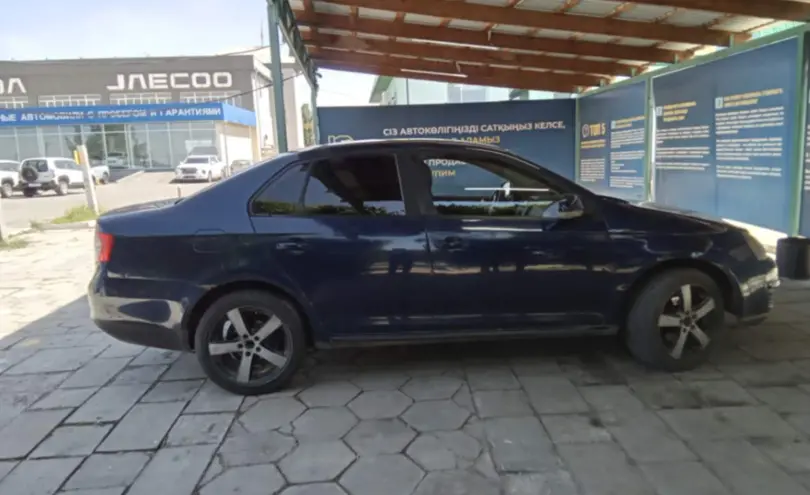 Volkswagen Jetta 2006 года за 2 500 000 тг. в Талдыкорган фото 4