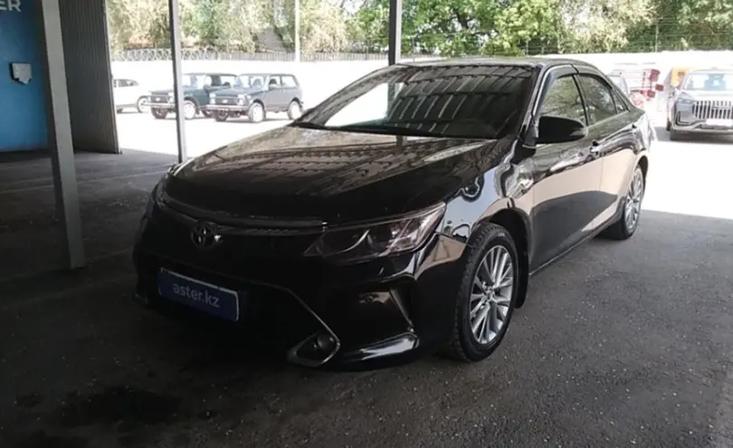 Toyota Camry 2017 года за 11 800 000 тг. в Алматы