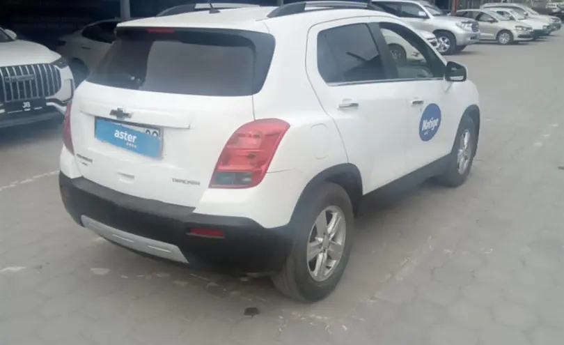 Chevrolet Tracker 2014 года за 5 000 000 тг. в Караганда фото 5