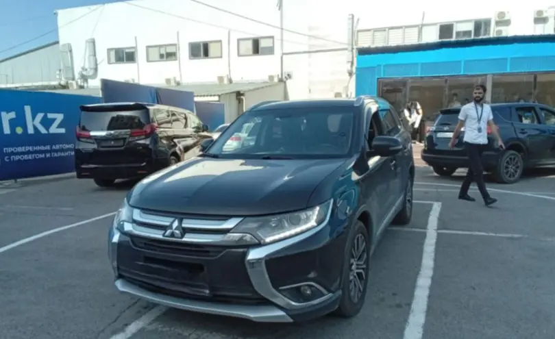 Mitsubishi Outlander 2016 года за 7 500 000 тг. в Алматы