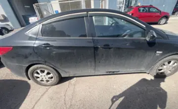 Hyundai Solaris 2015 года за 6 000 000 тг. в Астана фото 4