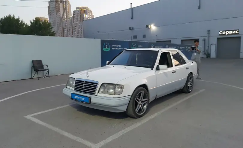 Mercedes-Benz E-Класс 1993 года за 1 500 000 тг. в Шымкент