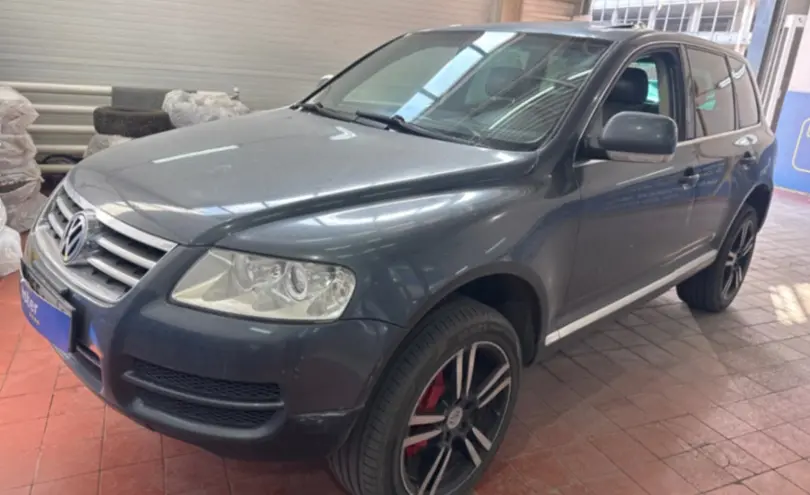 Volkswagen Touareg 2003 года за 4 400 000 тг. в Астана
