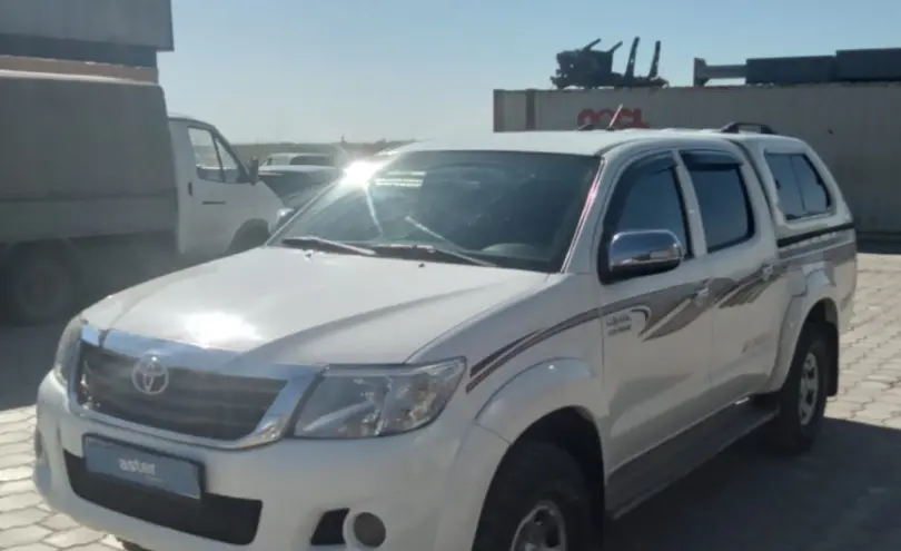 Toyota Hilux 2012 года за 9 000 000 тг. в Караганда