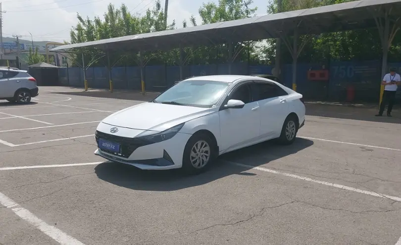 Hyundai Elantra 2021 года за 9 000 000 тг. в Алматы