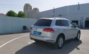 Volkswagen Touareg 2015 года за 13 000 000 тг. в Шымкент фото 3