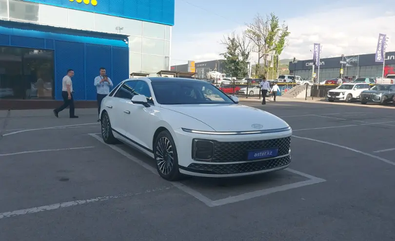 Hyundai Grandeur 2022 года за 24 000 000 тг. в Алматы фото 2