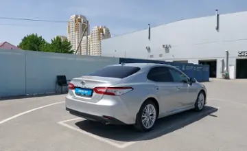 Toyota Camry 2018 года за 14 000 000 тг. в Шымкент фото 3