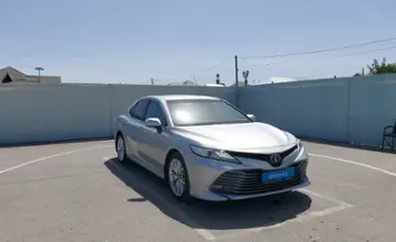 Toyota Camry 2018 года за 14 000 000 тг. в Шымкент фото 2