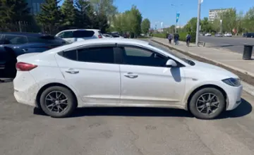Hyundai Elantra 2017 года за 7 500 000 тг. в Астана фото 4