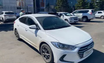 Hyundai Elantra 2017 года за 7 500 000 тг. в Астана фото 3