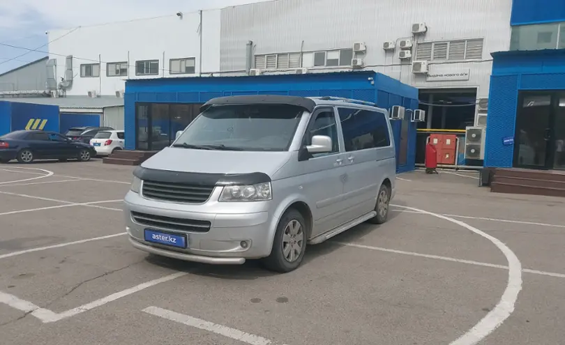 Volkswagen Multivan 2003 года за 6 300 000 тг. в Алматы