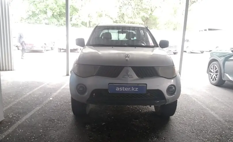 Mitsubishi L200 2007 года за 3 800 000 тг. в Алматы фото 2
