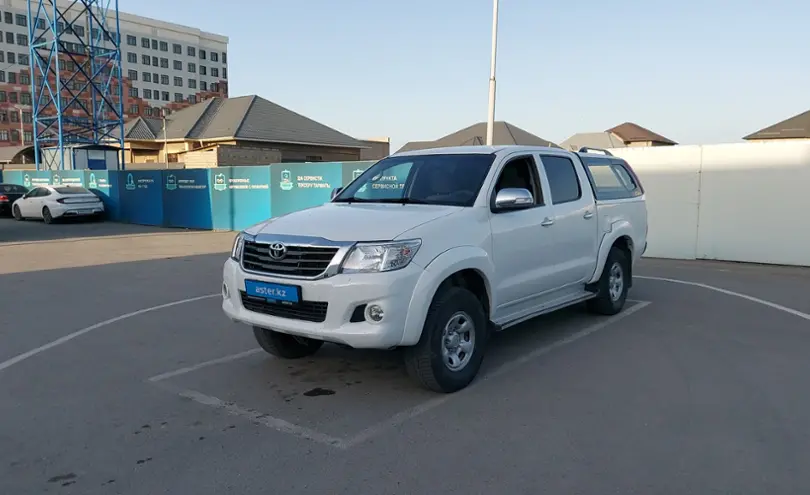 Toyota Hilux 2013 года за 8 500 000 тг. в Шымкент