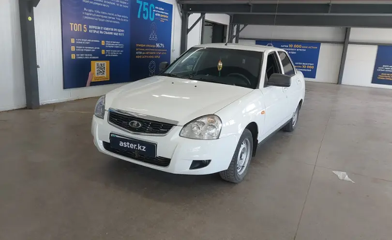 LADA (ВАЗ) Priora 2015 года за 3 000 000 тг. в Астана
