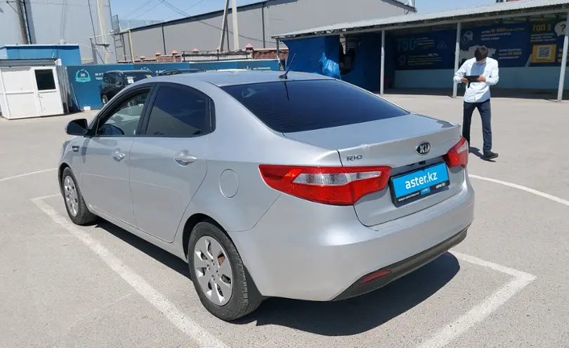 Kia Rio 2015 года за 5 000 000 тг. в Шымкент фото 4
