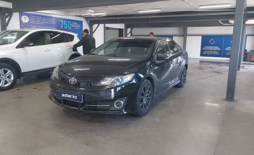 Toyota Camry 2012 года за 8 000 000 тг. в Астана