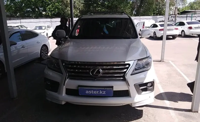 Lexus LX 2013 года за 21 000 000 тг. в Алматы фото 3