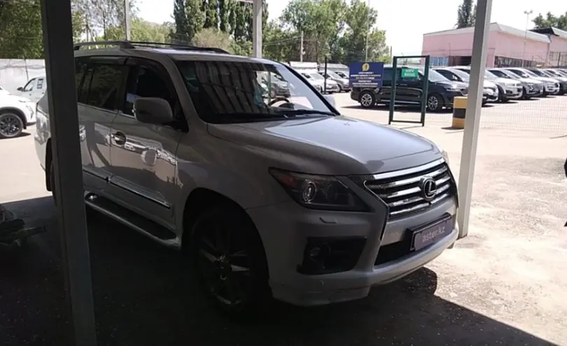 Lexus LX 2013 года за 21 000 000 тг. в Алматы фото 4