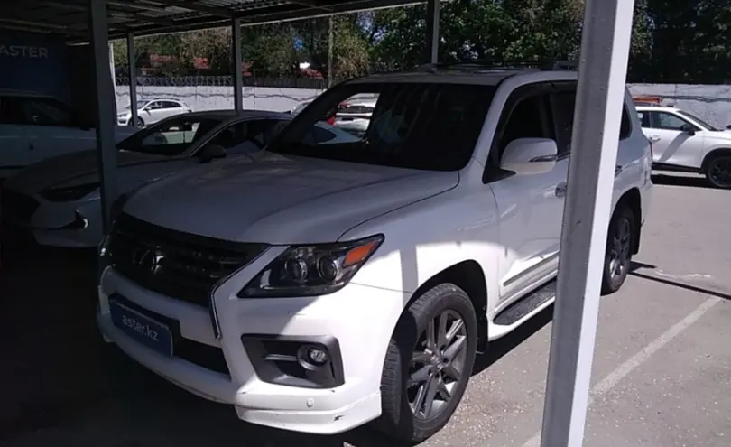 Lexus LX 2013 года за 21 000 000 тг. в Алматы