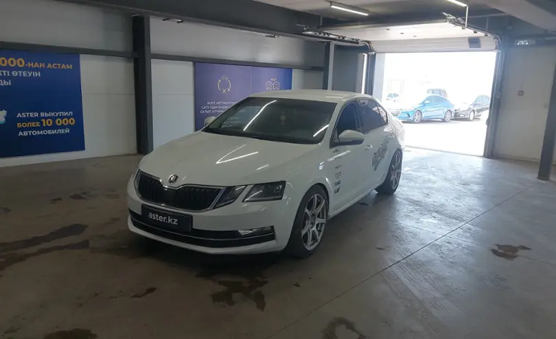 Skoda Octavia 2018 года за 8 100 000 тг. в Астана