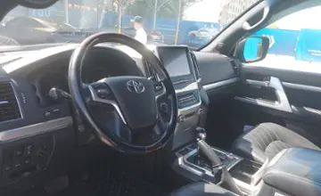 Toyota Land Cruiser 2018 года за 38 000 000 тг. в Алматы фото 5