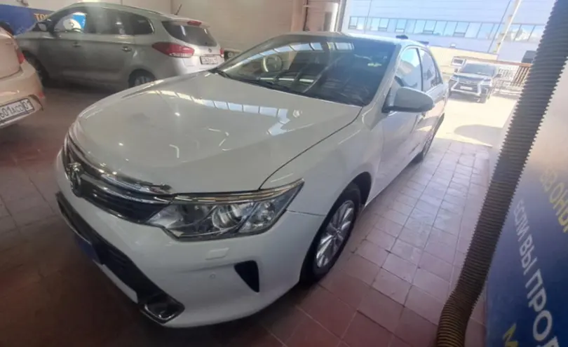 Toyota Camry 2015 года за 11 300 000 тг. в Астана