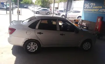 LADA (ВАЗ) Granta 2014 года за 1 800 000 тг. в Алматы фото 4