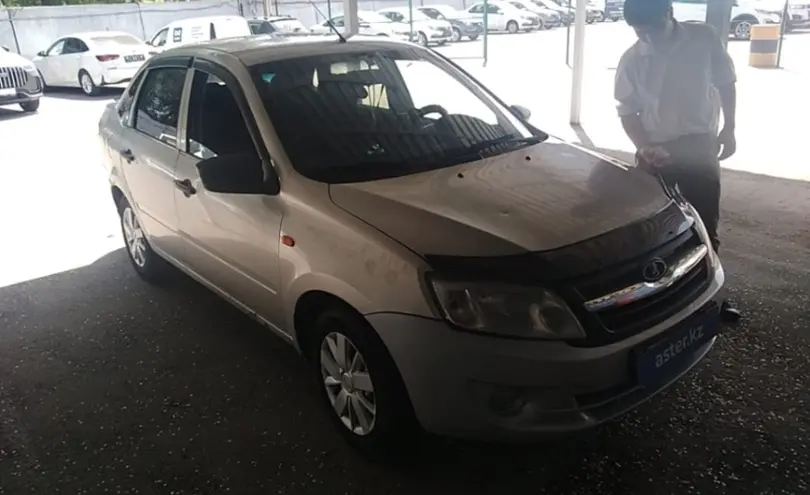LADA (ВАЗ) Granta 2014 года за 1 800 000 тг. в Алматы фото 3