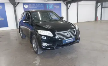 Toyota RAV4 2012 года за 10 000 000 тг. в Астана фото 2