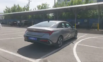 Hyundai Elantra 2023 года за 10 000 000 тг. в Алматы фото 3