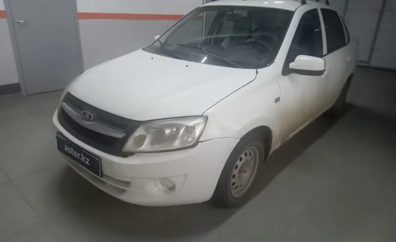 LADA (ВАЗ) Granta 2013 года за 2 000 000 тг. в Уральск