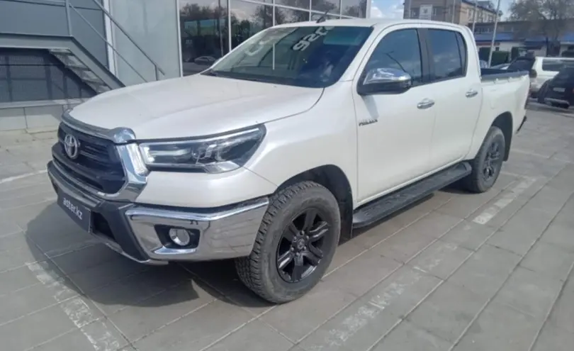 Toyota Hilux 2022 года за 23 000 000 тг. в Уральск