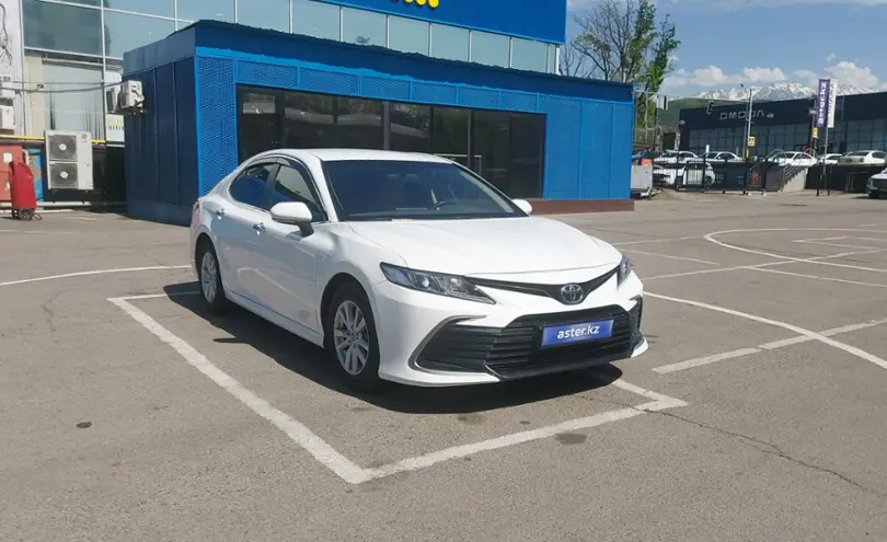 Toyota Camry 2022 года за 15 000 000 тг. в Алматы фото 2